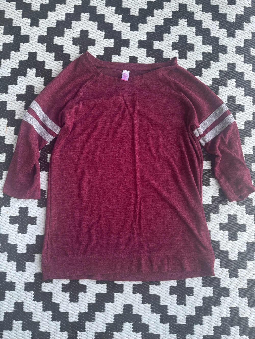 NO BOUNDARIES 3/4 Sleeve Stripe Top - XL